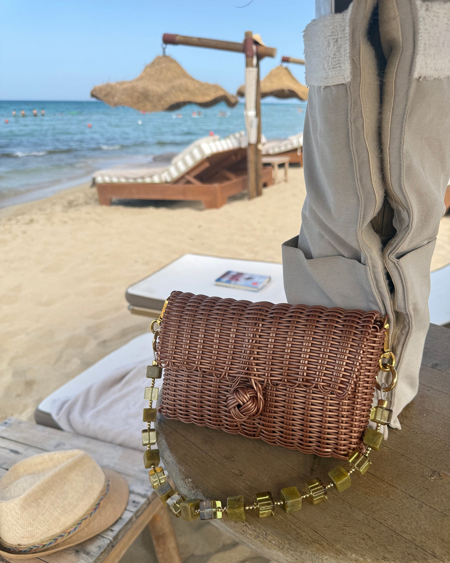 Pochette | Dirty Martini Cubes