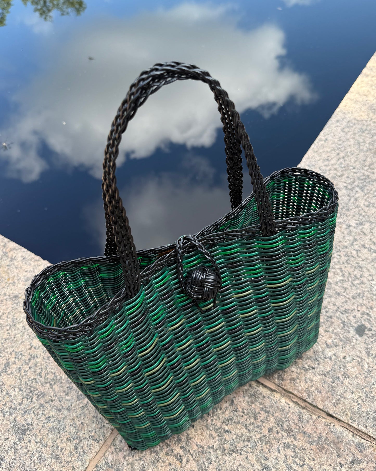 Extra Small | Crocodile