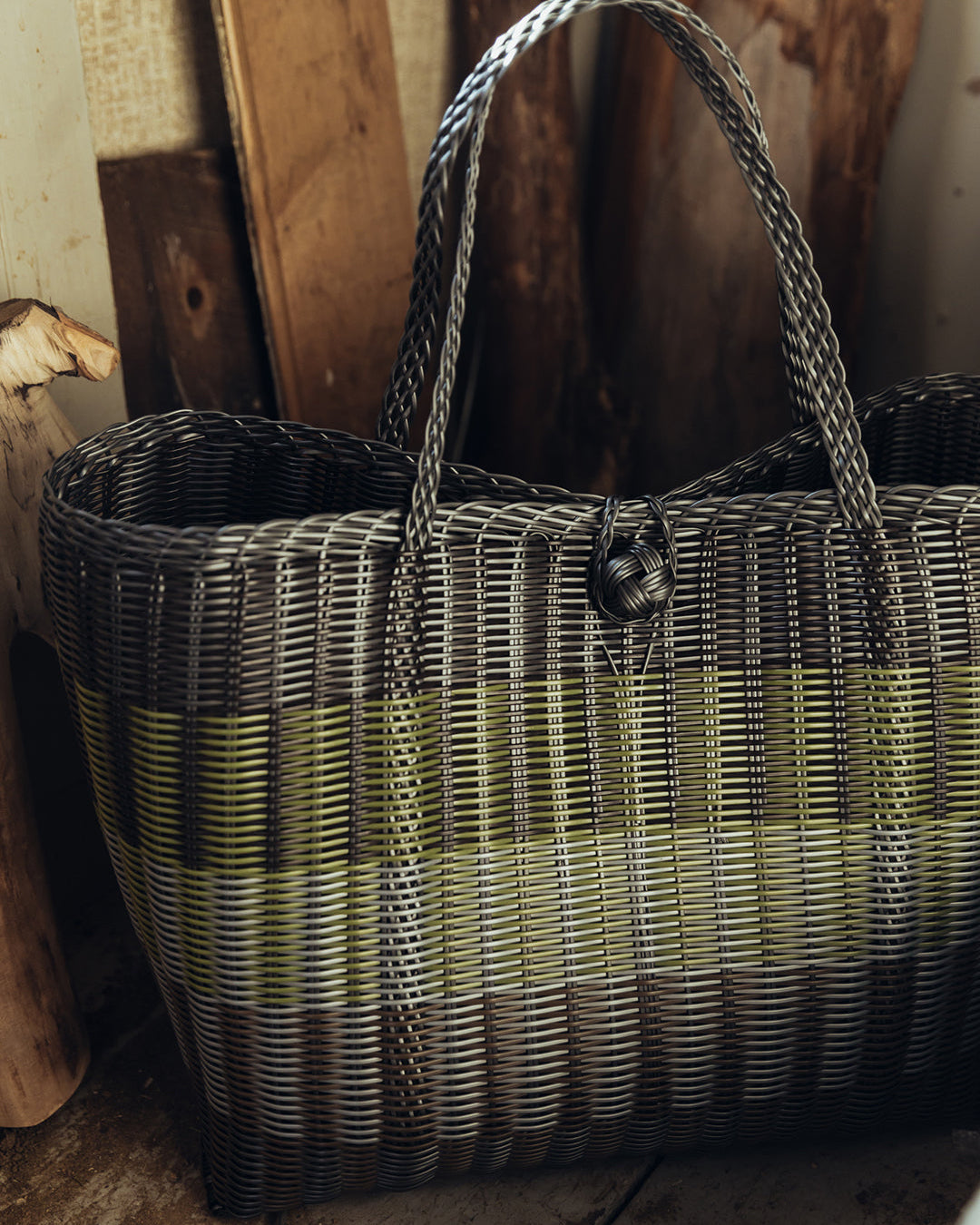 Medium | Camo Dark