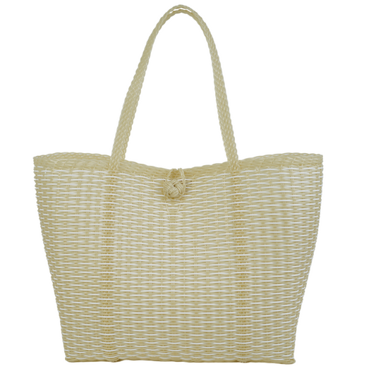 Medium | Salt - Pearl / White
