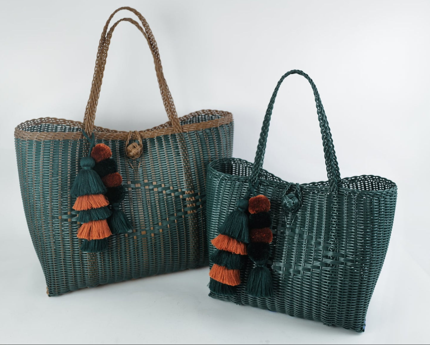 Flair Pom | Evergreen + Chestnut
