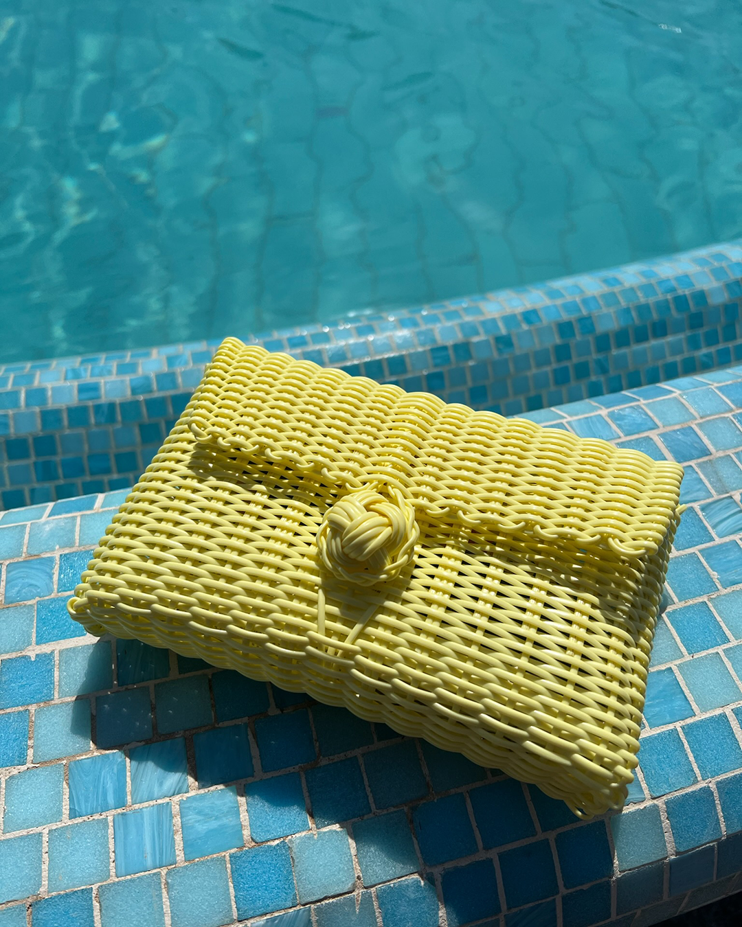 Clutch | Solid Baby Yellow