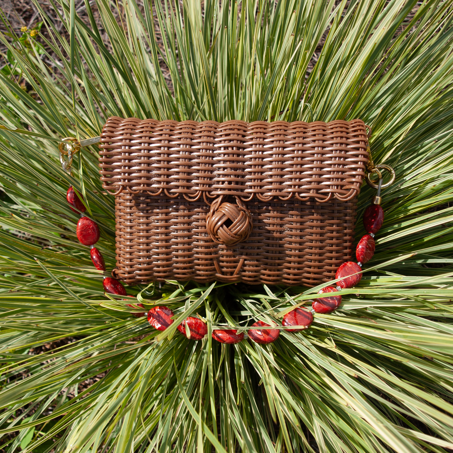 Clutch | Solid Milk Chocolate