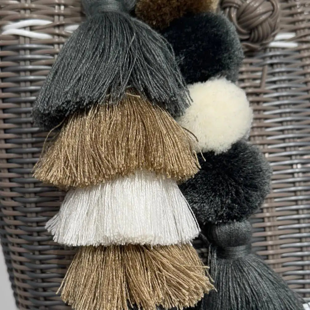 Flair Pom | Putty + Beige + White