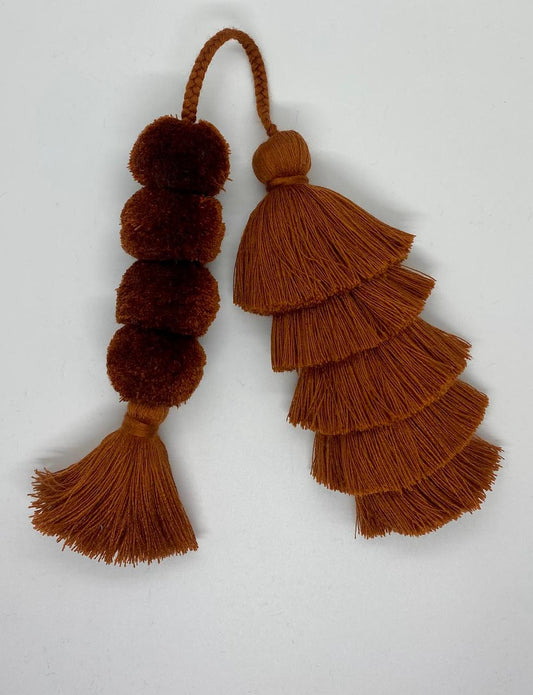 Flair Poms | Chestnut